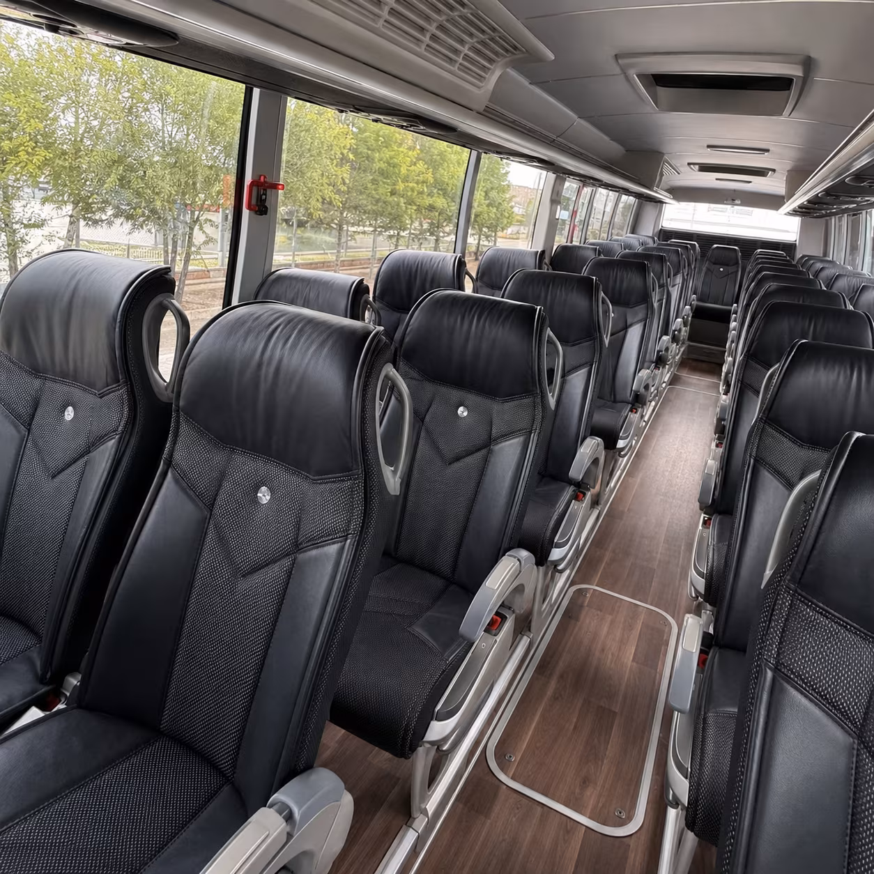charter buses for corporate events and conferences at the palmdale amphitheater
