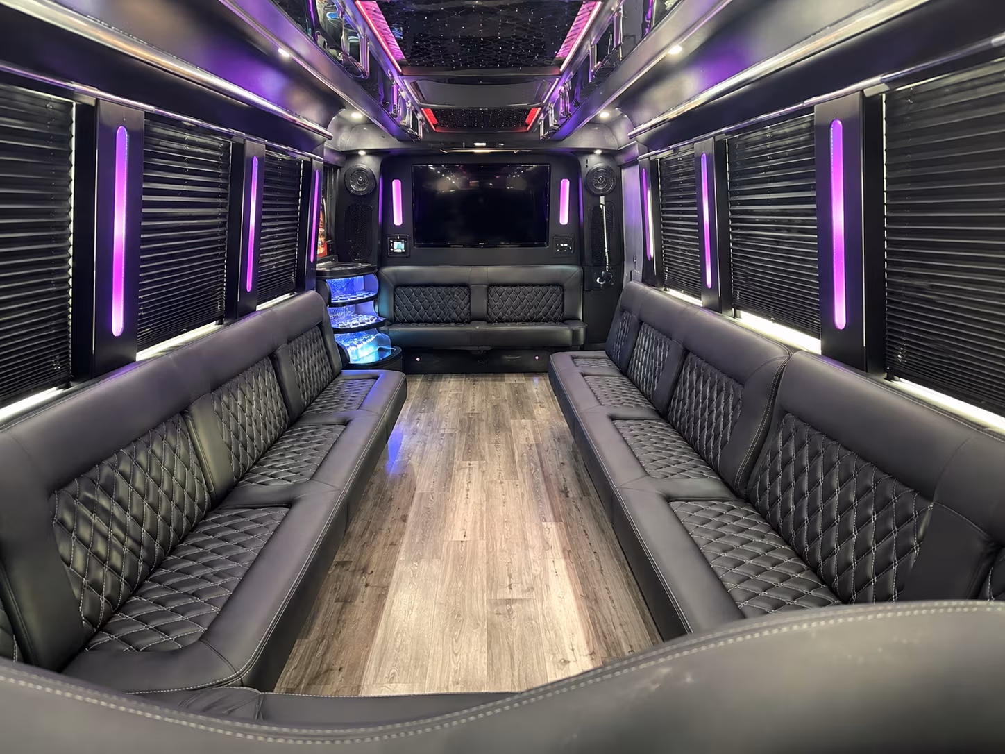 palmdale holiday party bus rental