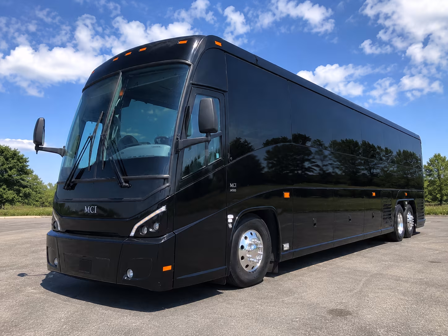 shuttle buses between palmdale hotels and your wedding venue